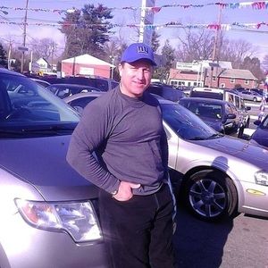 Meet your Posher, Adam